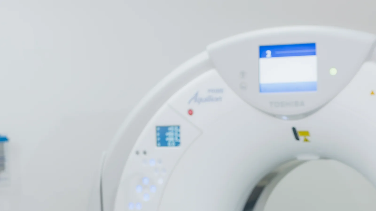เครื่อง CT Scan โรงพยาบาลธนบุรีตรังสำหรับตรวจสมอง ปอด ช่องท้อง กระดูกสันหลัง และคอ